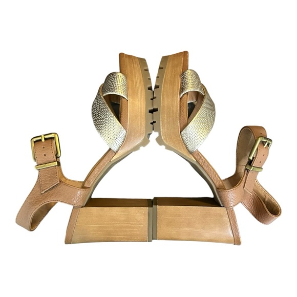 NWT Crown Vintage Julia Wood Block Heel Platform Sandal Women’s SZ 6.5 G… - Picture 6 of 9